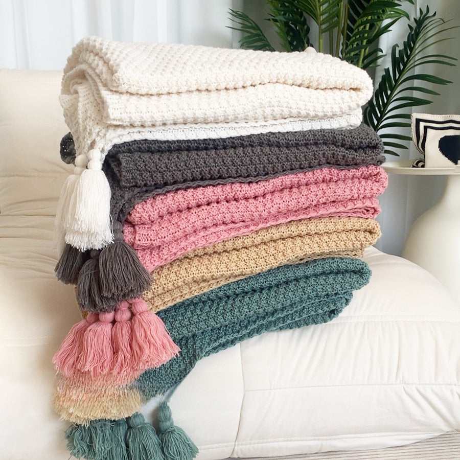 Ins Nordic-style knitted fringed woolen casual sofa blanket
