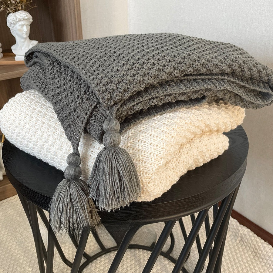 Ins Nordic-style knitted fringed woolen casual sofa blanket