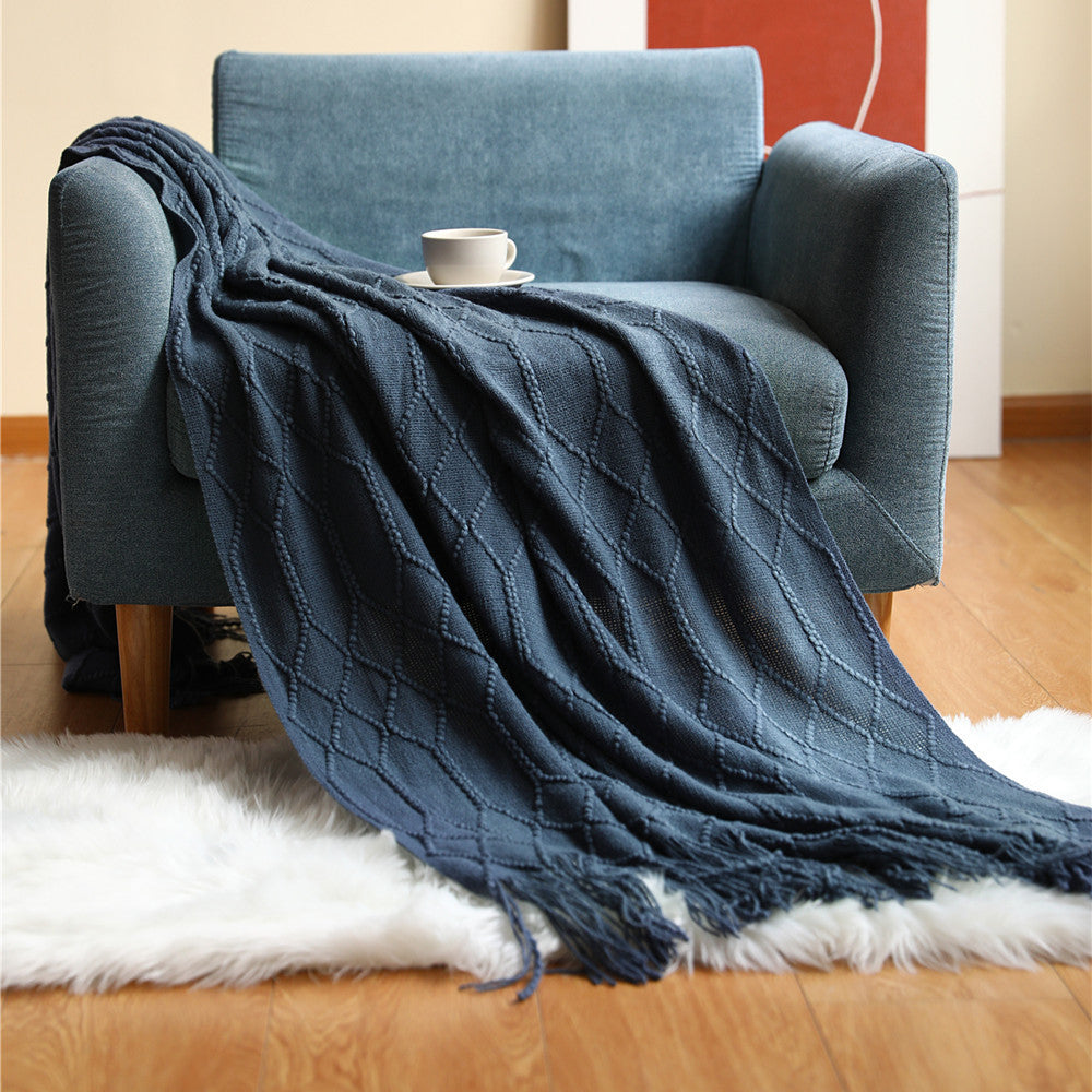 Scandinavian Knitted Acrylic Throw Blanket